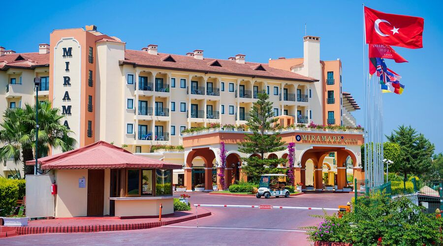 Miramare Queen Hotel